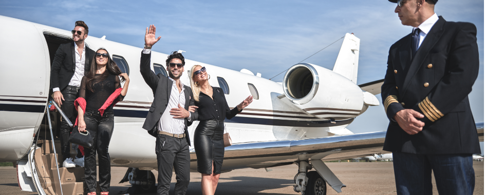 jet aviation in west palm beach, dallas dfw airport, near jfk airport by diamond lux limo and dallas airport car and limo
